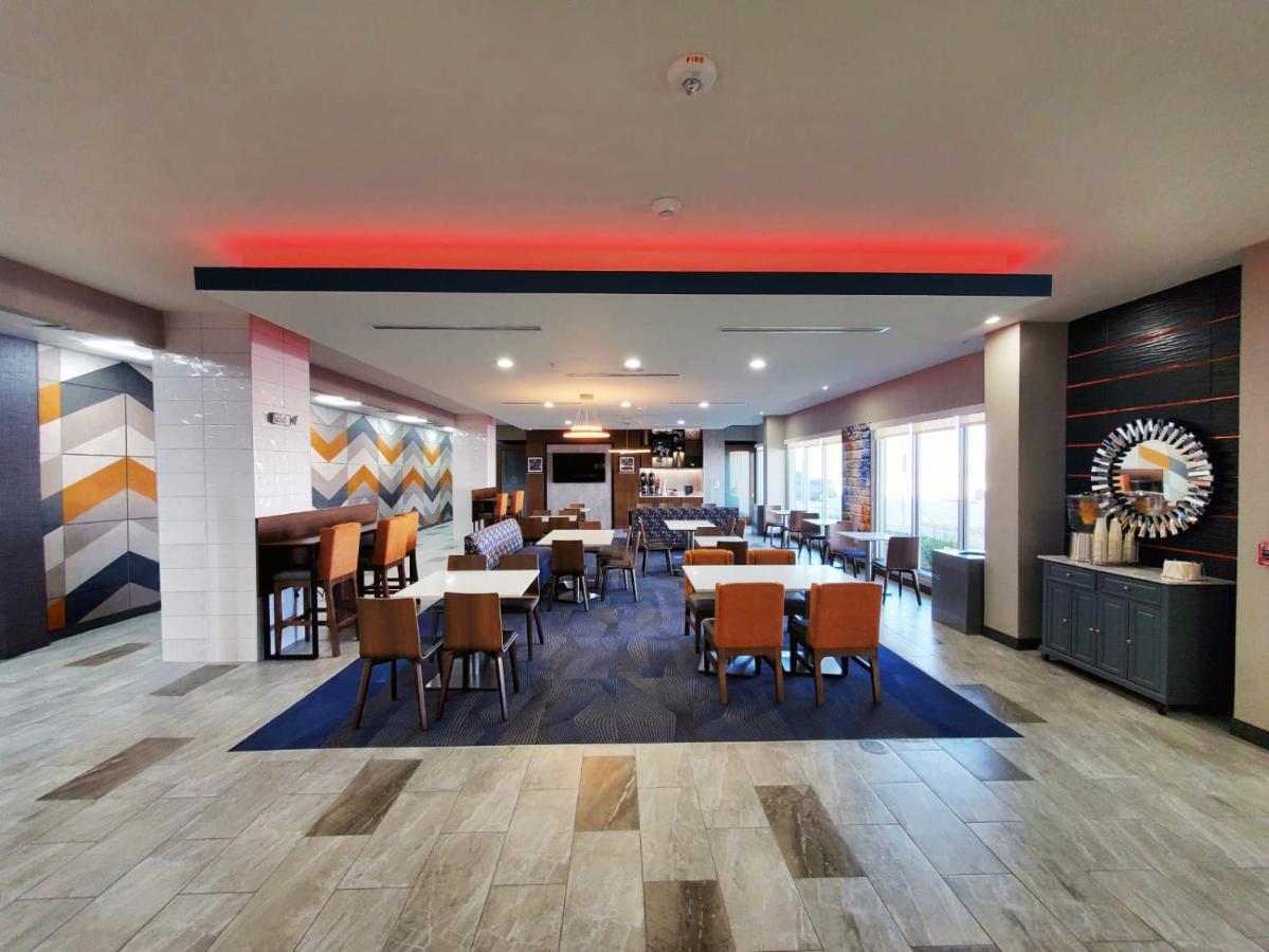 La Quinta Inn & Suites By Wyndham Fort Stockton Northeast Extérieur photo